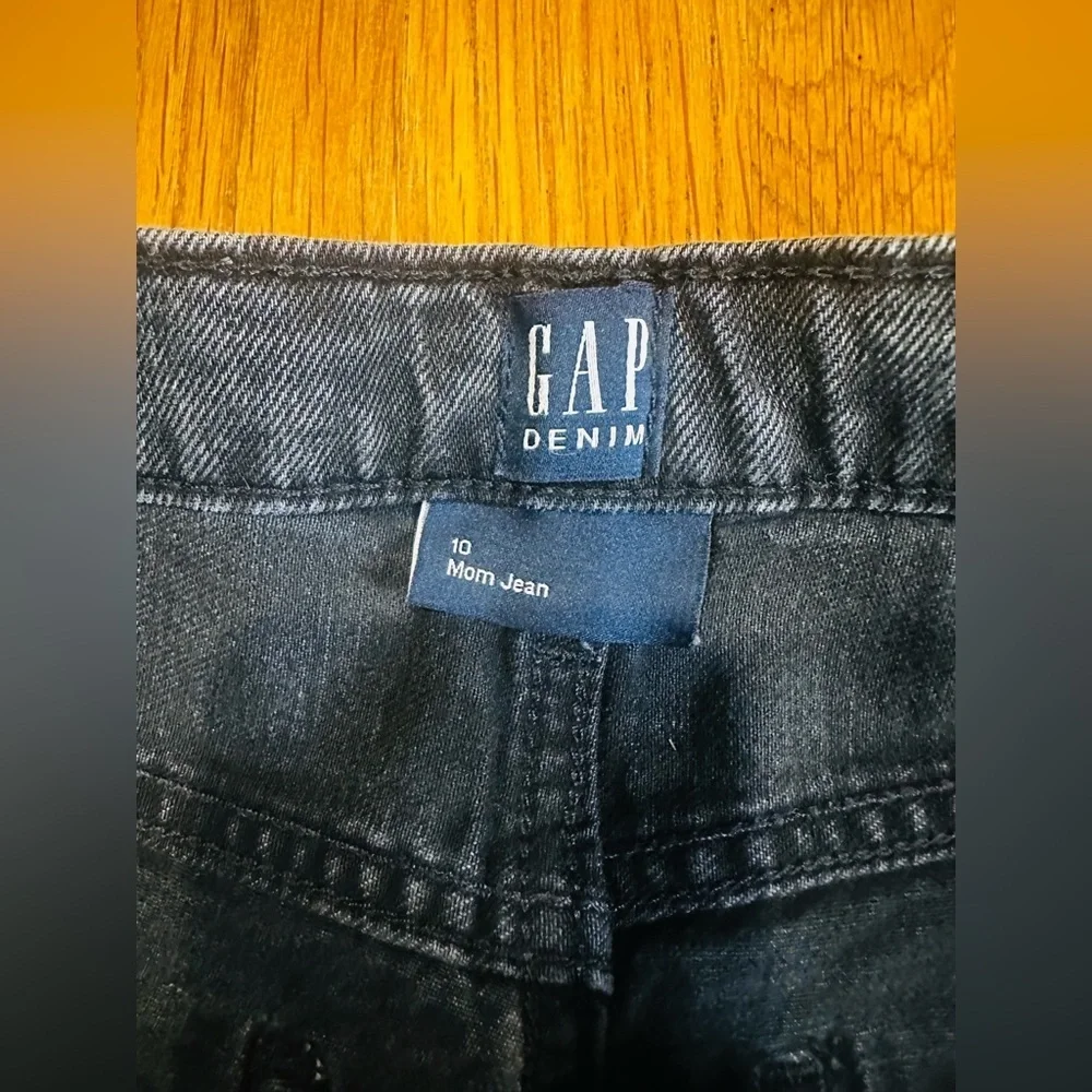 GAP effortlessly cool